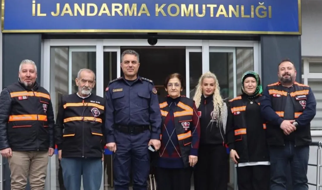 Sorgun Motosiklet Derneği yönetimi, Yozgat Jandarma Komutanı Albay Cezmi Yalınkılıç’ı