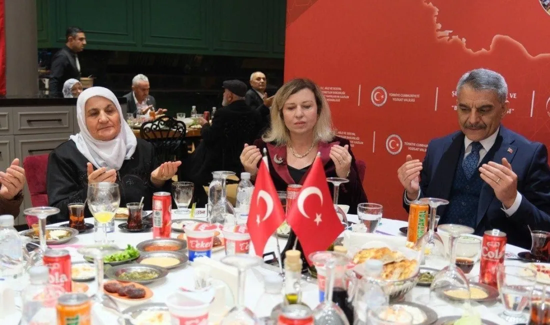 Yozgat'ta Ramazan ayının ilk iftarı, Vali Mehmet Ali Özkan ve
