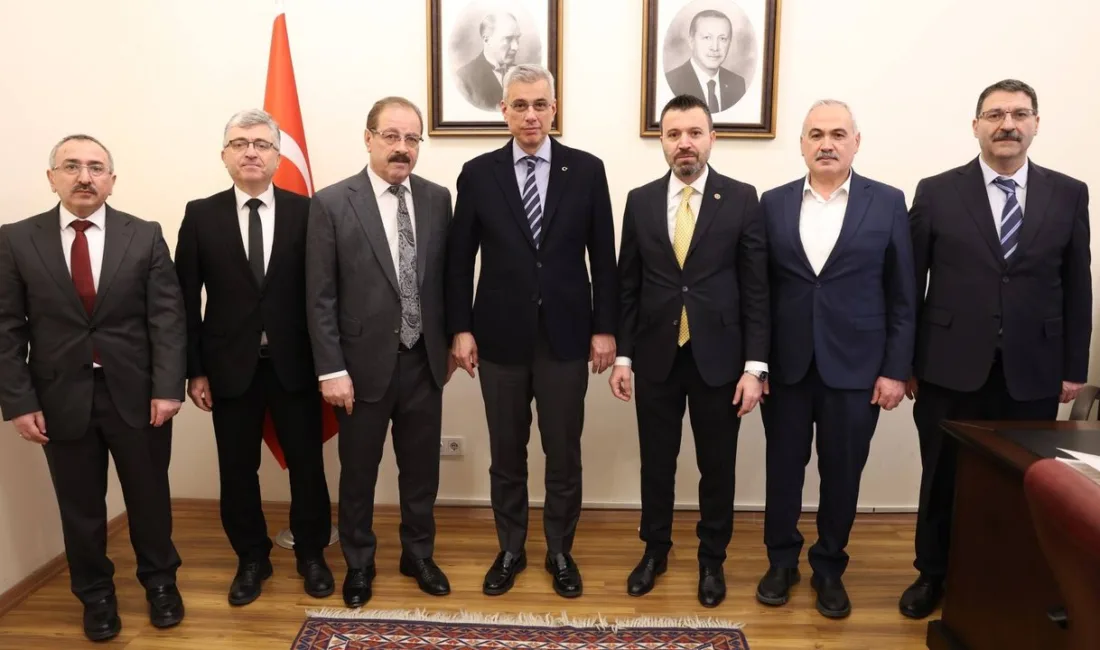 AK Parti Yozgat Milletvekilleri, Yozgat’taki sağlık yöneticileriyle birlikte Sağlık Bakanı