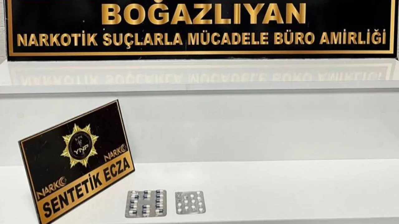 Yozgat'ın Boğazlıyan ilçesinde düzenlenen polis uygulamasında durdurulan araçta 24 adet