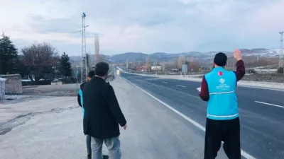 Yozgat'ın Akdağmadeni ilçesinde, İlçe Müftülüğü ve Türkiye Diyanet Vakfı gönüllüleri,