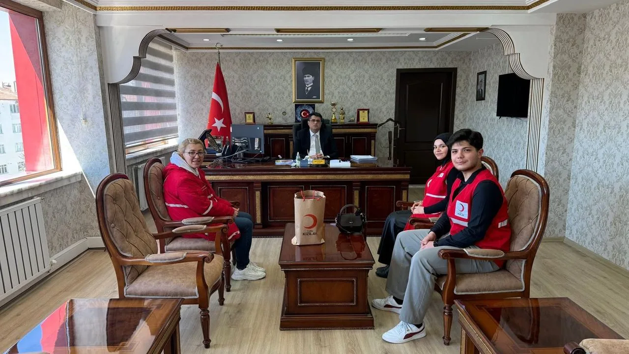 Kızılay Akdağmadeni heyeti, Kaymakam Cafer Kaymakçı ile yürütülen çalışmalar hakkında