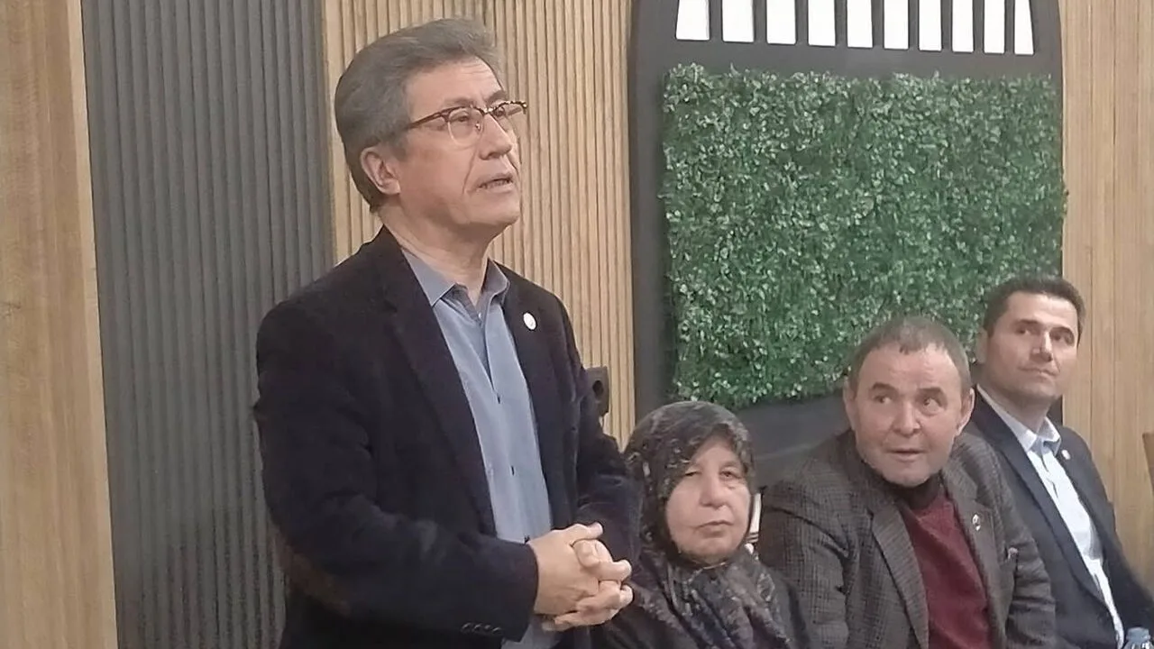 Ankara Üniversitesi Tıp Fakültesi Öğretim Üyesi Prof. Dr. Taner Demirer,