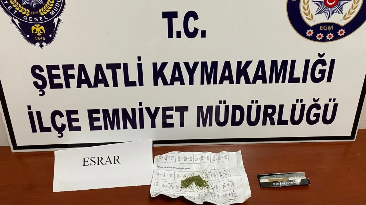 Yozgat’ın Şefaatli ilçesinde yapılan denetimde, bir araç sürücüsünde uyuşturucu madde