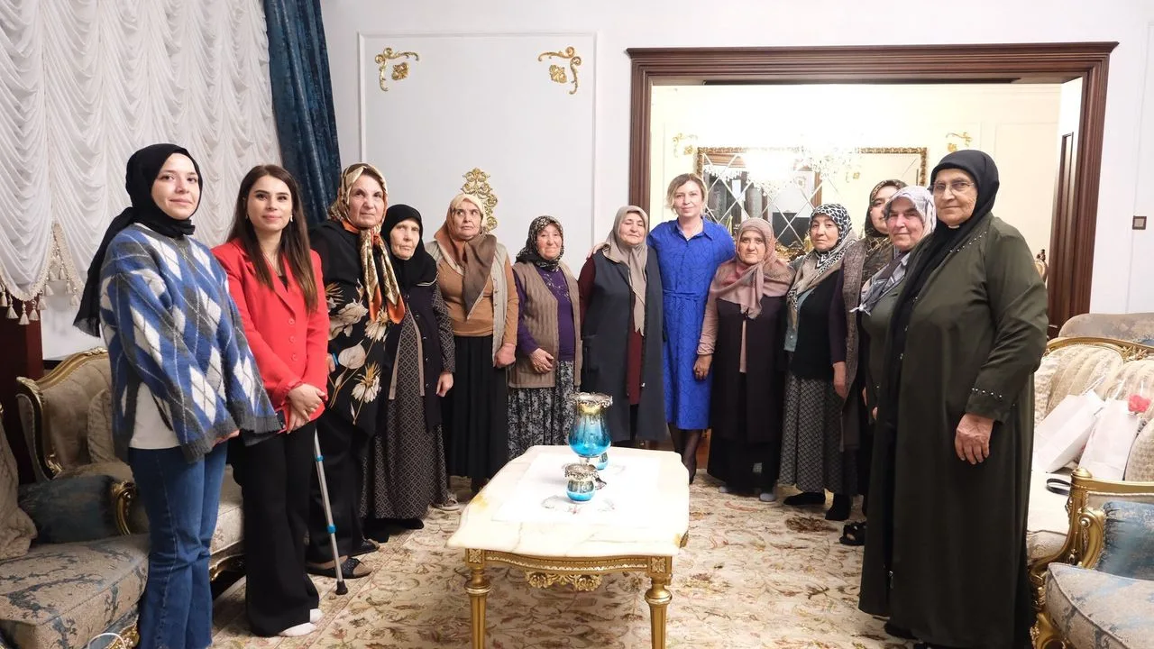 Yozgat Valisi Mehmet Ali Özkan’ın eşi Arzu Özkan, 8 Mart