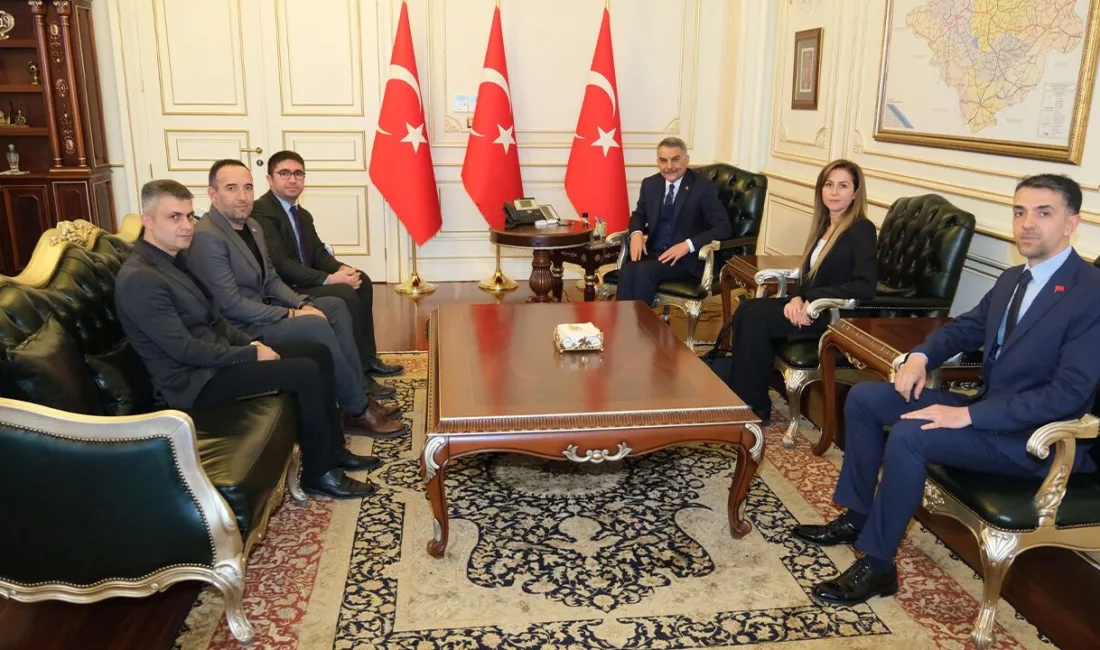 Türk Eğitim-Sen Yozgat Şubesi yönetimi, Vali Mehmet Ali Özkan ile