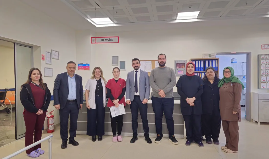 Yerköy Şehit Korgeneral Osman Erbaş Devlet Hastanesi'nde görevli diyaliz hemşiresi