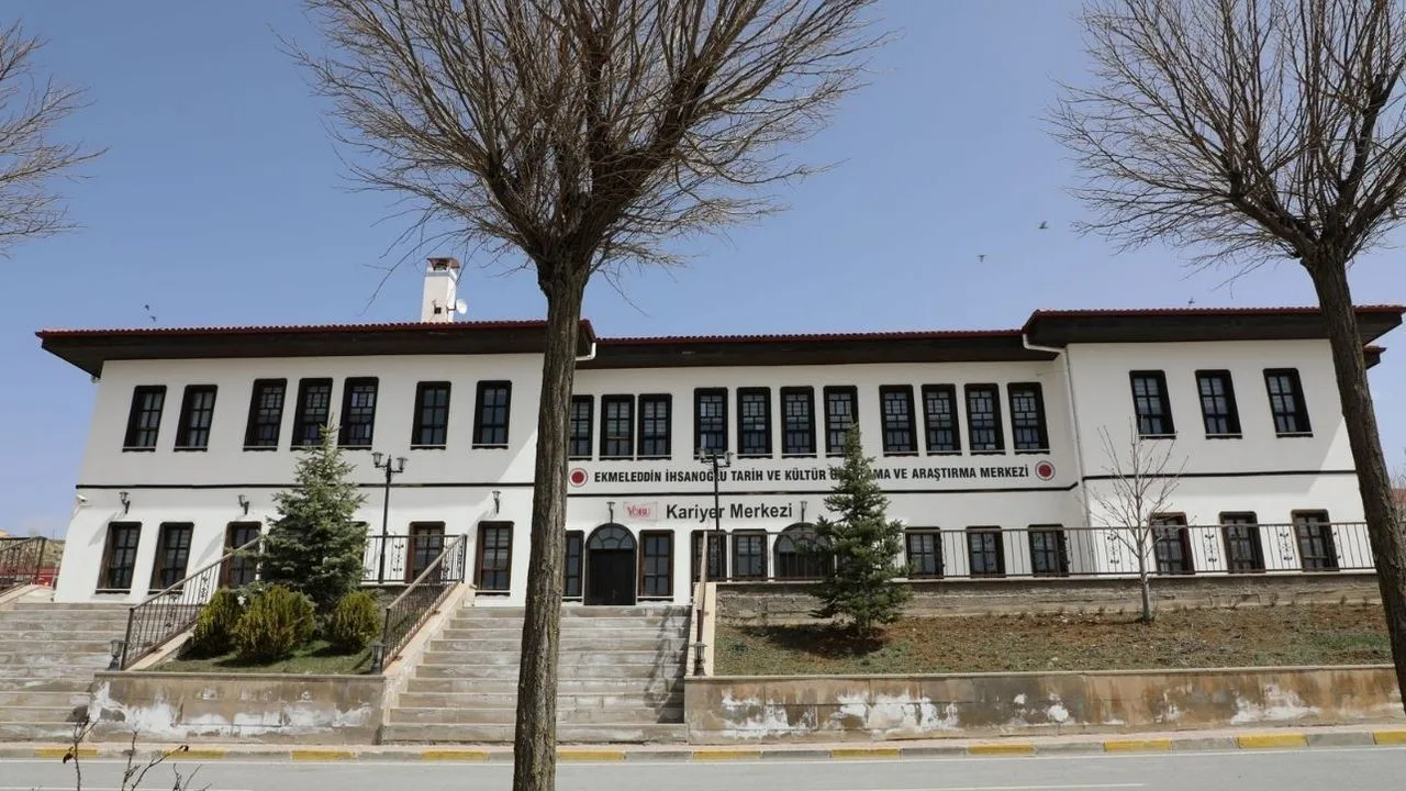 Yozgat Bozok Üniversitesi'nde, Osman Karaca'nın sunumuyla "Yozgat’tan Seferberlik Hikâyeleri ve