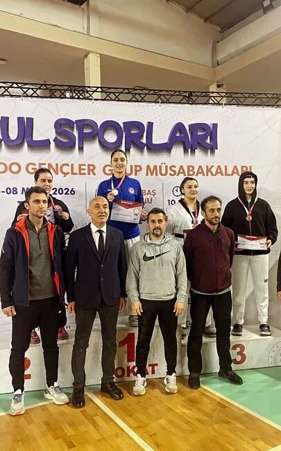 Yozgatlı genç sporcular, Tokat’ta düzenlenen Okul Sporları Gençler Taekwondo Grup
