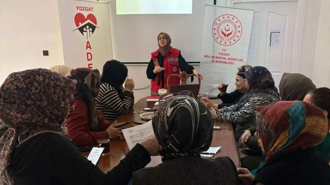 Yozgat Sosyal Hizmet Merkezi Müdürlüğü, ADEM-1 kursiyerlerine çocuklarda mahremiyet eğitimi