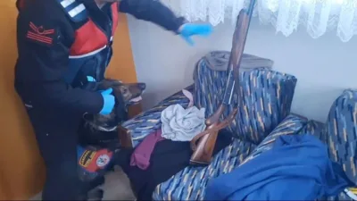 Yozgat İl Jandarma Komutanlığı tarafından düzenlenen operasyonda, bir şahsın evinde