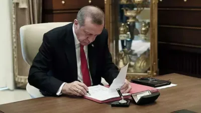 Cumhurbaşkanı Recep Tayyip Erdoğan’ın imzasıyla yayımlanan Resmi Gazete kararlarında, 7