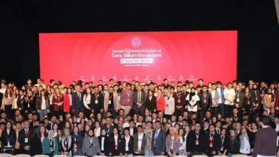 Yozgat Fatma Temel Turhan Bilim ve Sanat Merkezi (BİLSEM) öğrencileri,