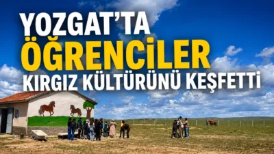 Yozgat'ta düzenlenen kültürel geziye katılan Fatma Temel Turhan Ortaokulu öğrencileri,