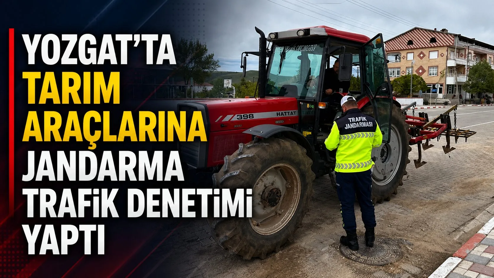 Yozgat'ın Boğazlıyan ilçesinde jandarma, tarım araçlarına yönelik trafik denetimi gerçekleştirdi.