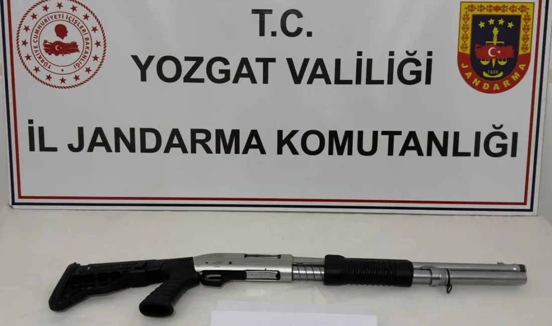 Yozgat'ın Kadışehri ilçesinde jandarma ekipleri, düğünlerde silah kullanılmasını önlemek amacıyla