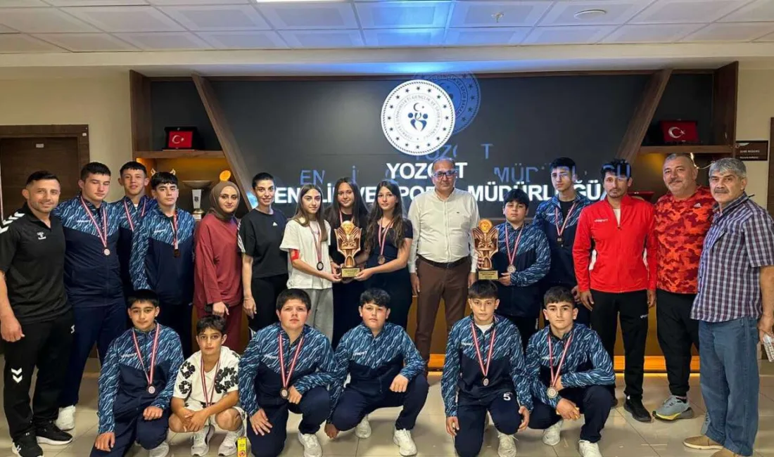 Kayseri'de düzenlenen Mas Güreşi Türkiye Şampiyonası'nda Yozgatlı sporcular, Yıldız Kadınlar