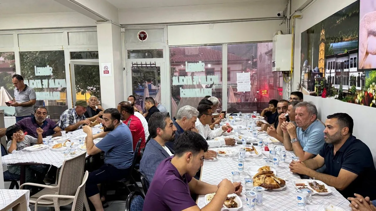 AK Parti Yozgat Merkez İlçe Başkanı Kazım Emiroğlu Şimşek, Sürmeli